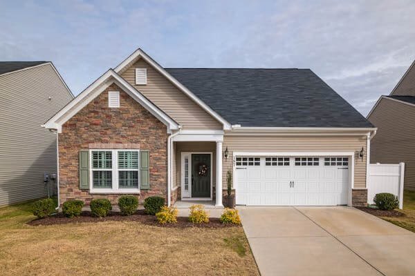 Spacious 4-Bedroom Detached Home with Modern Amenities